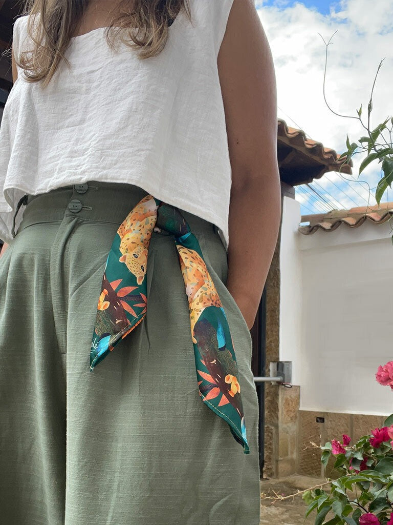 Pañoleta Jaguar