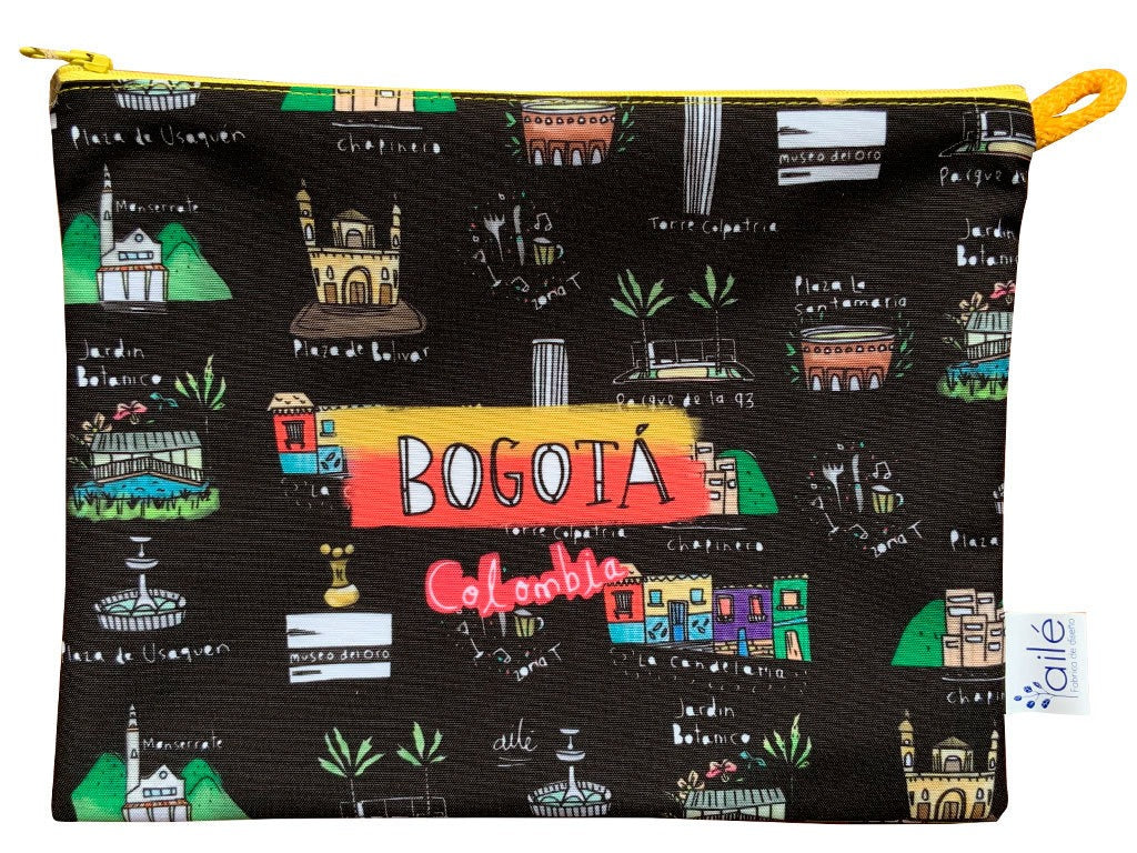 Neceser impermable "Linda Bogotá" con ilustración urbana colombiana, museo del oro, chapinero, barrio la candelaria, monserrate y parque de la 93 — souvenir colombiano, regalo bogotano, rolo e ilustrado, recuerdo de viaje original, regalo práctico. Ailé