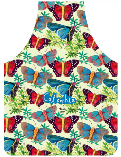 Delantal antifluido inspirado en las mariposas tropicales de Colombia, colección biodiversidad Ailé, Colombian butterfly gift, Morpho butterfly Colombia souvenir, delantal ilustrado, regalo original para amantes de la cocina y la naturaleza, colombianos en el exterior y turistas, regal sostenible. Ailé