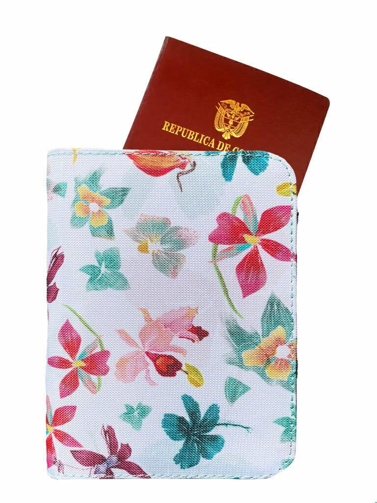 Portapasaporte ecológico  con orquídeas colombianas  — Flores  — flor de mayo - flora y fauna con diseño de Colombia accesorio viaje colombiano ilustrado, regalo viaje portapasaporte Colombia, regalo viajero colombiano ecológico, portapasaporte regalo graduación Colombia, Colombian eco travel accessorie, portapasaporte turista Colombia, regalo navideño viajero colombiano, funda pasaporte fauna colombiana, Colombian hummingbird passport holde, souvenir Colombia portapasaporte turista. Ailé