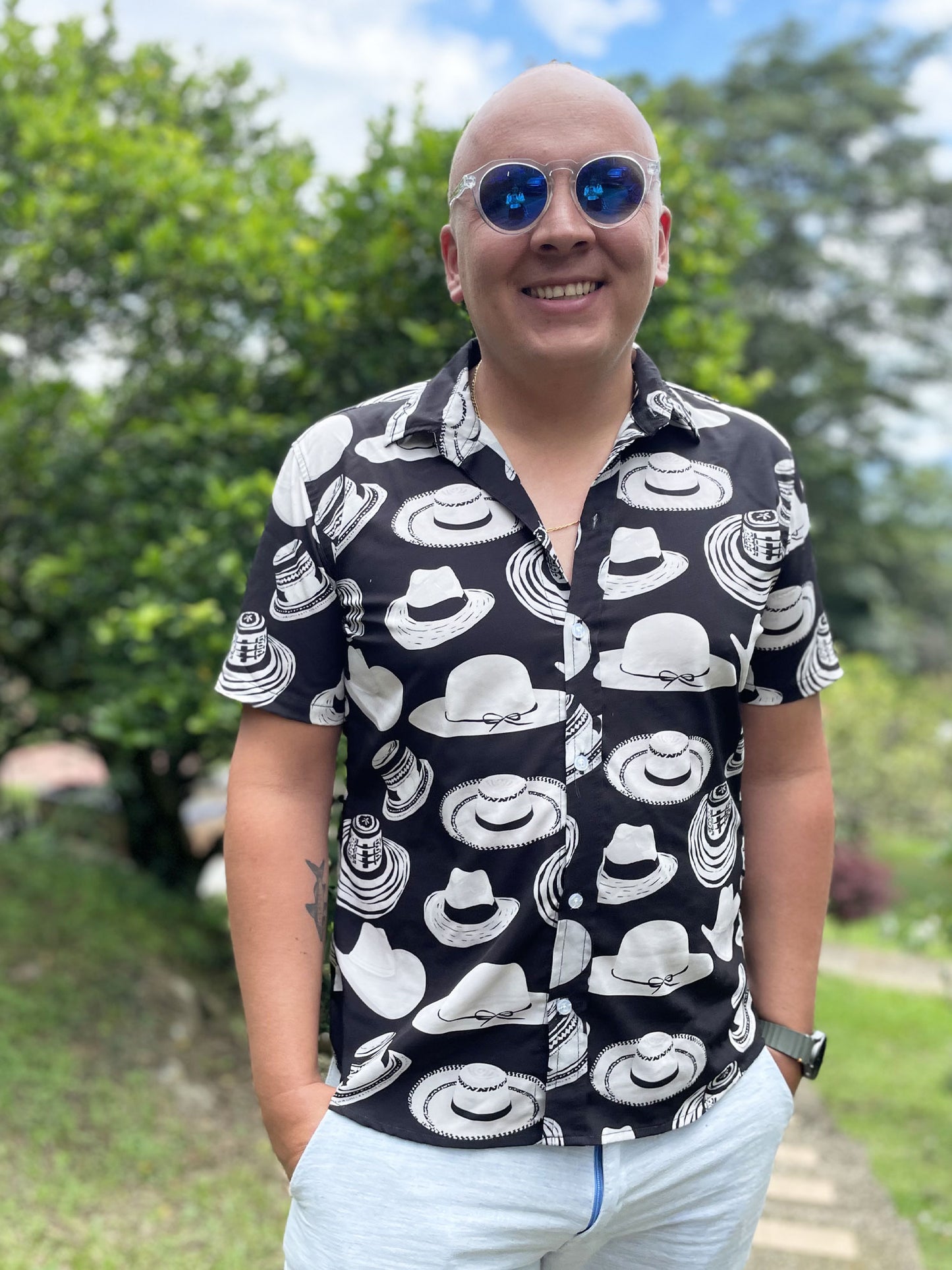 Guayabera Sombreros