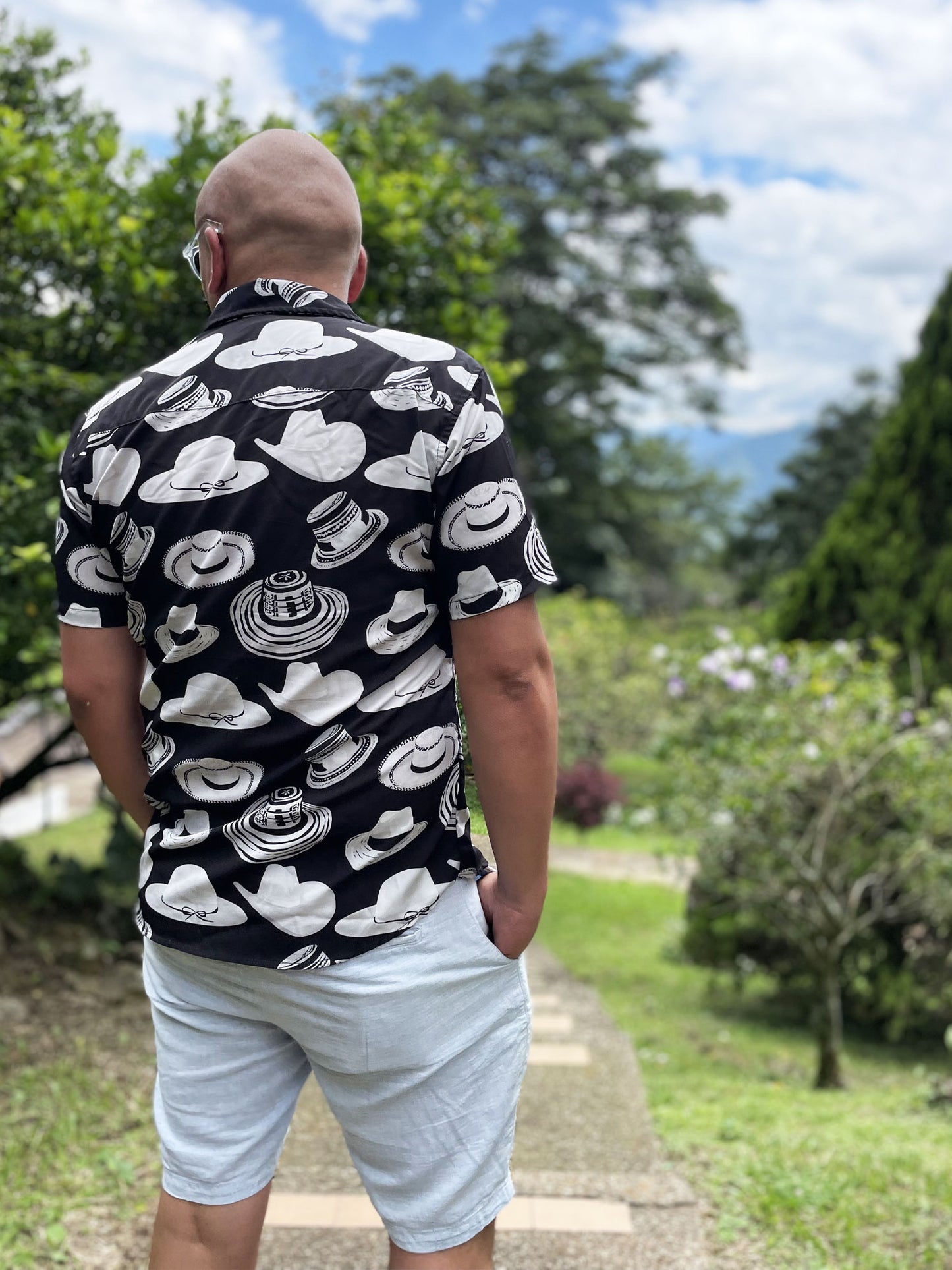 Guayabera Sombreros