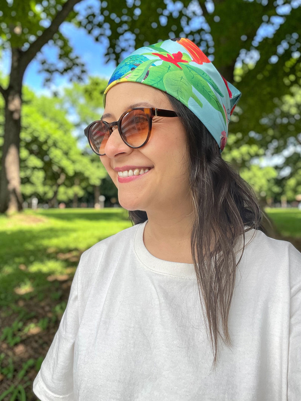 pañuelo Colibrí Ailé en la cabeza, accesorio de fauna colombiana al aire libre, pañuelo colibrí cabeza Colombia
turbante pañuelo colibrí,accesorio, cabello fauna colombiana, pañoleta colibrí bandana, pañuelo colibrí cabeza tropical, accesorio cabello estampado ave, pañuelo para el cabello colibrí, accesorio cabeza multiusos fauna, pañuelo al aire libre estilo casual, regalo pañuelo colibrí cabello, accesorio moda fauna regalo mujer, dónde comprar pañuelo colibrí para el cabello,pañuelo fauna colombiana.

